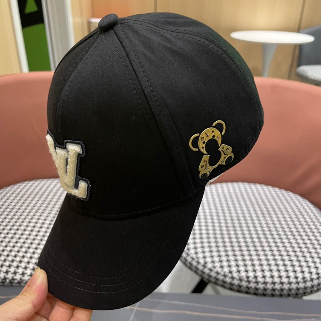 Louis Vuitton Caps